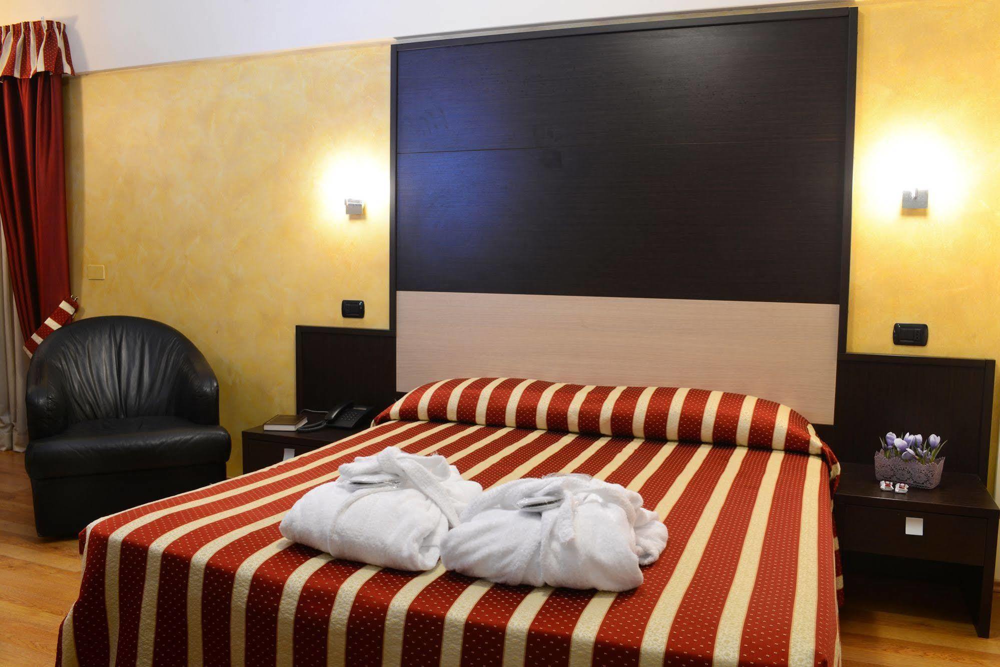 Hotel Iacone Chieti Exteriér fotografie