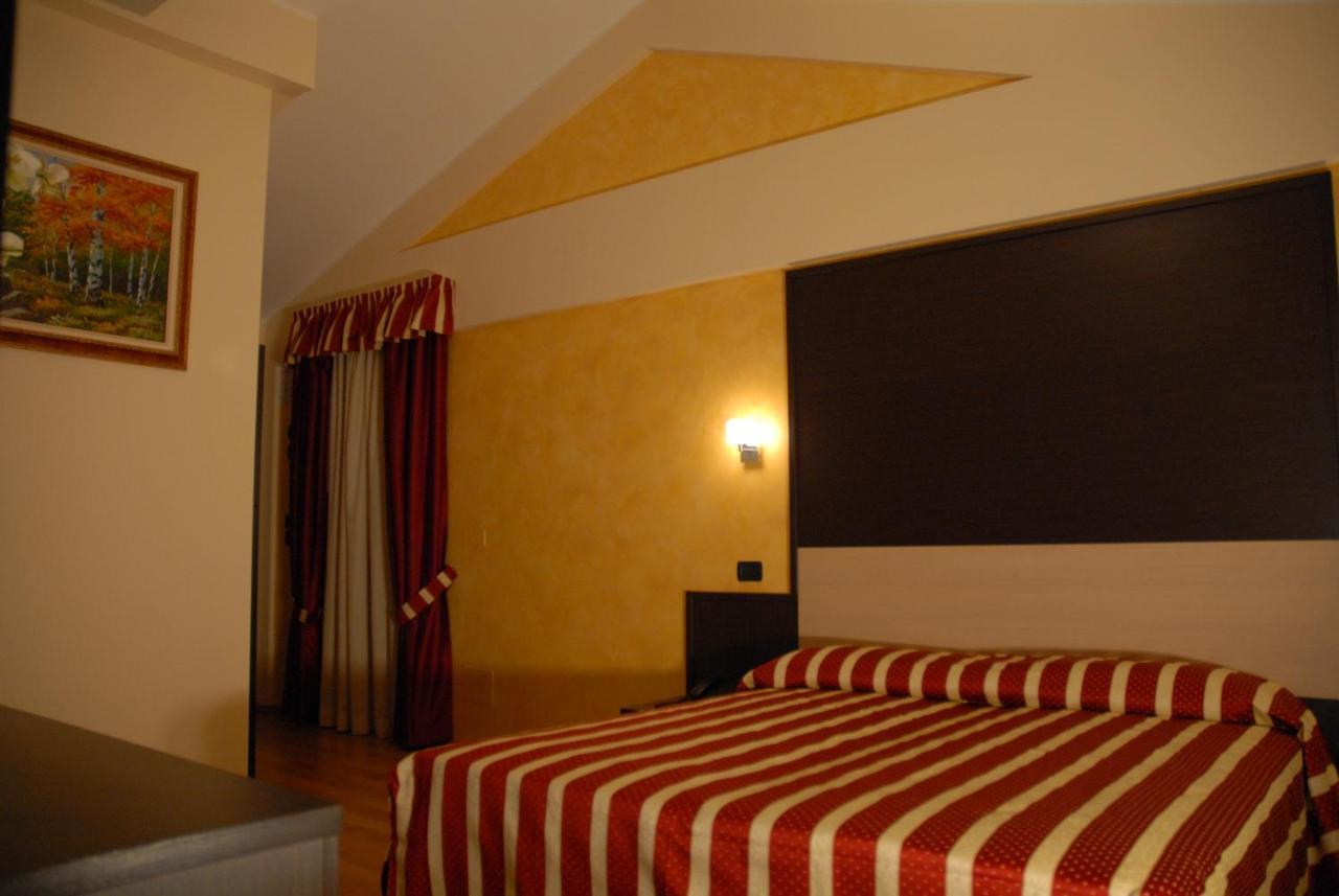 Hotel Iacone Chieti Exteriér fotografie